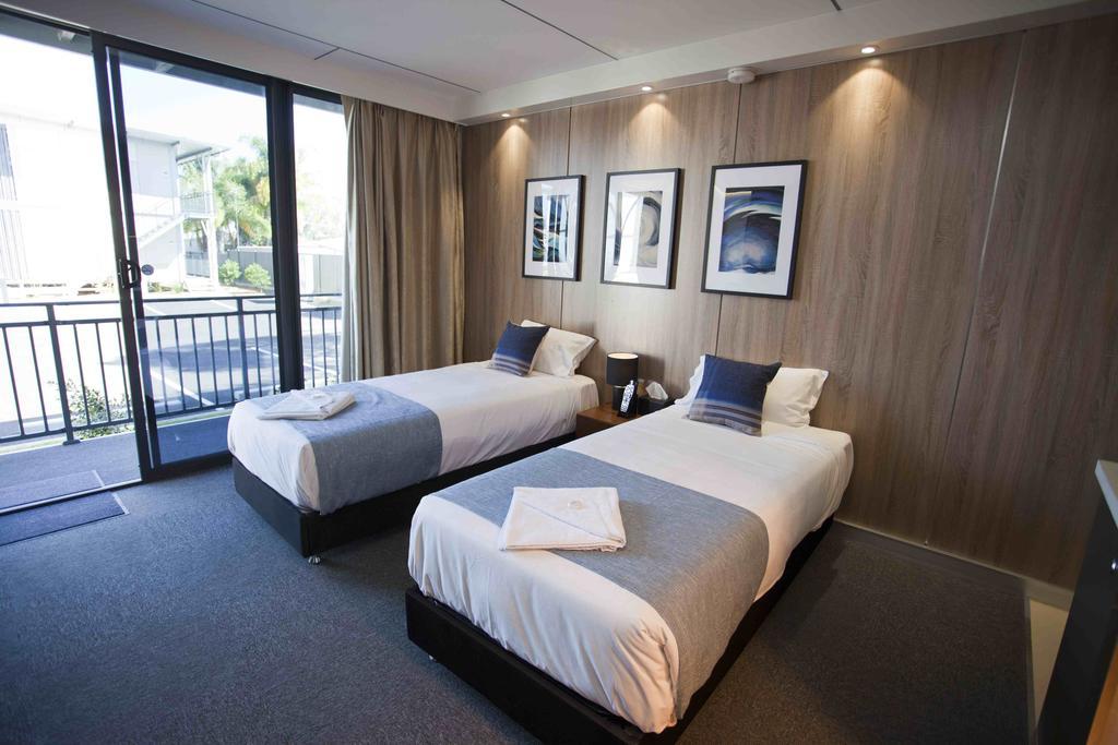 Kings Park - Accommodation Chinchilla Phòng bức ảnh